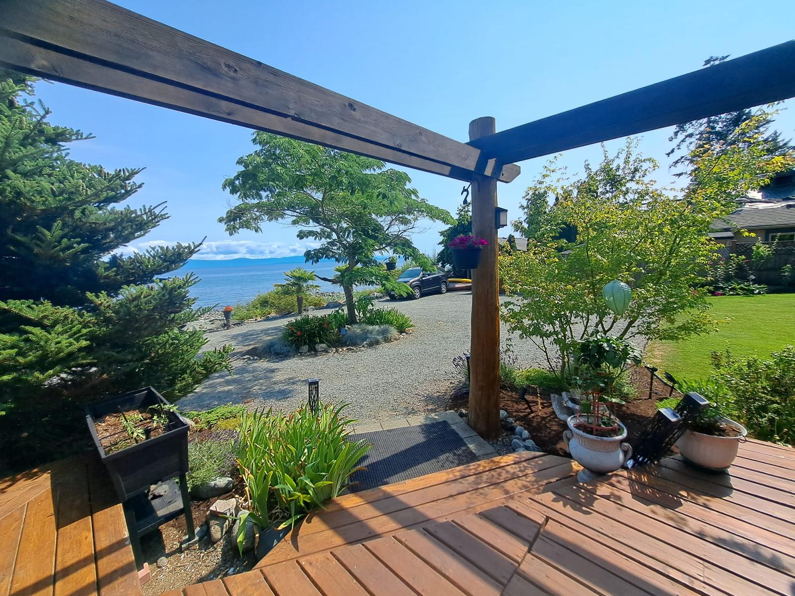 watercraft house 1